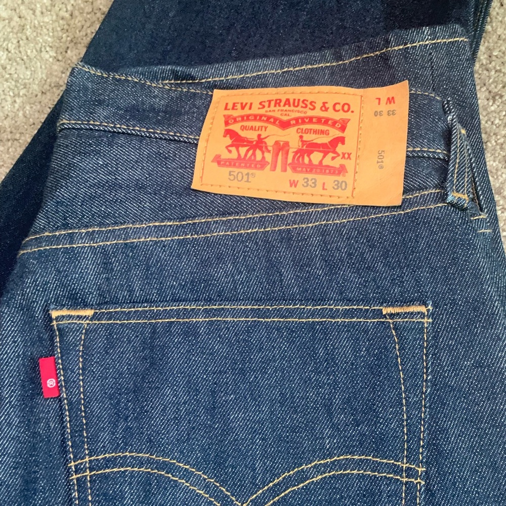 Men’s Levi jeans